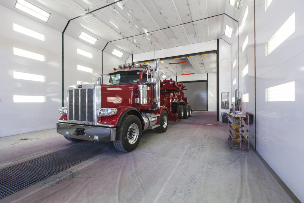 Lee Smith Paint Shop